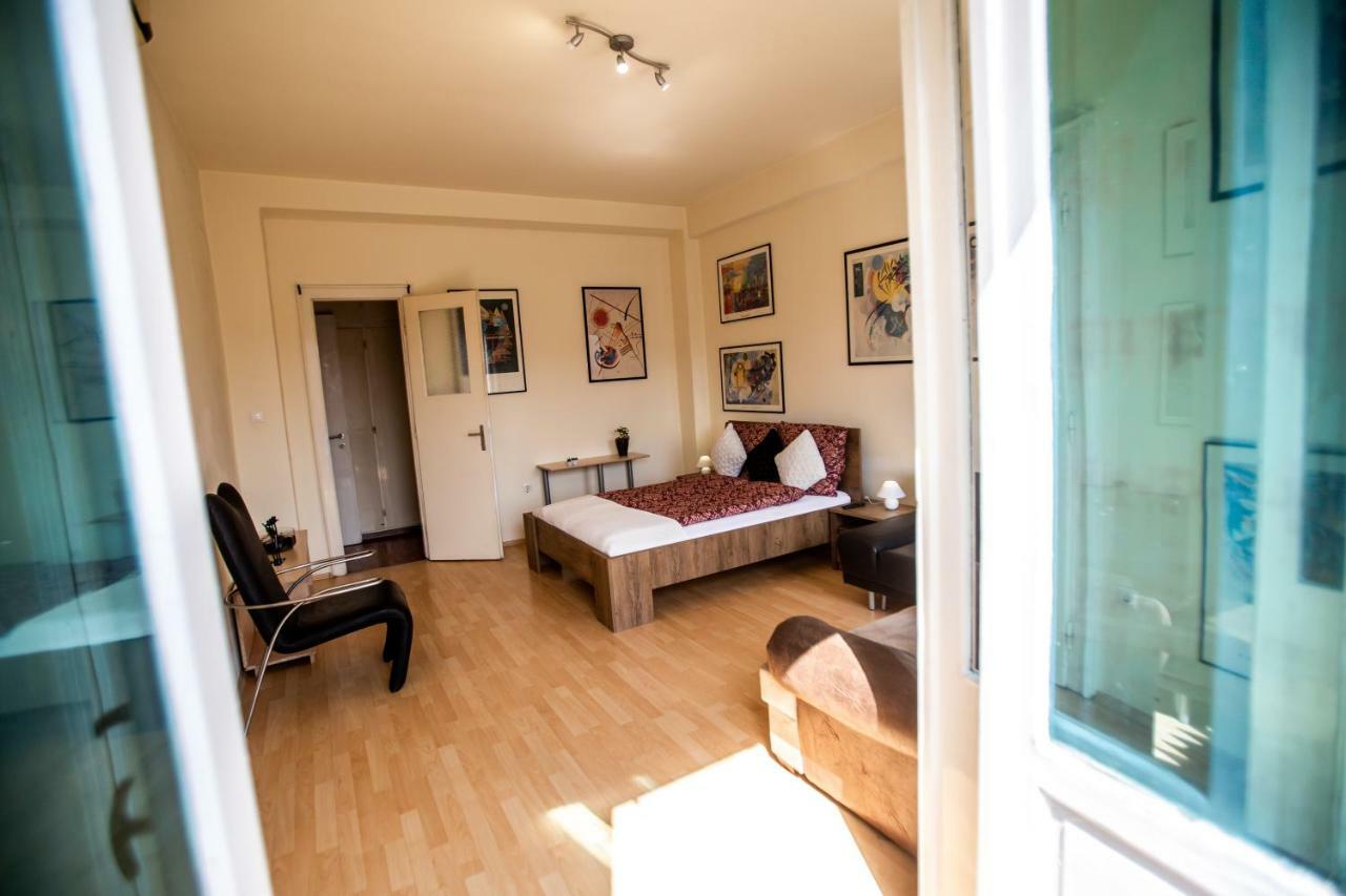 Top Location Budapest Exterior photo